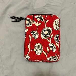 Vera Bradley Red Floral Quilted Kindle Pouch